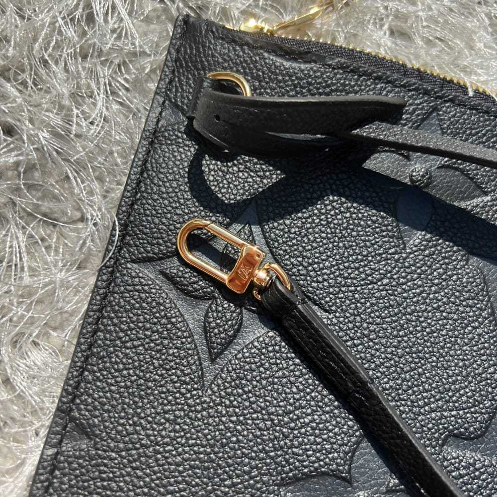 Louis Vuitton Neverfull leather clutch bag - image 5