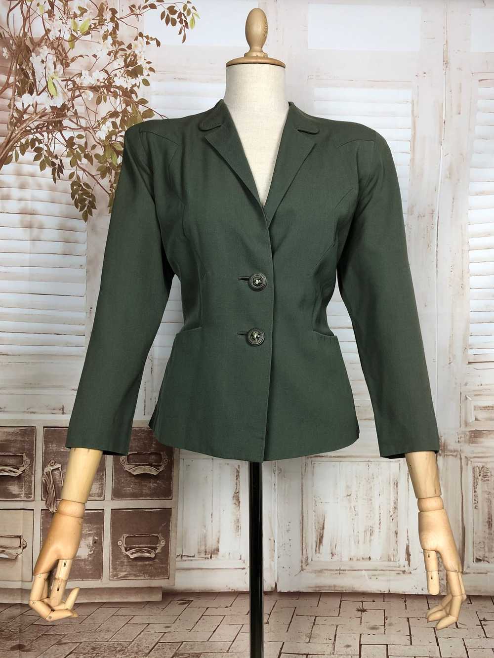 Stunning Original 1940s Vintage Sage Green Blazer… - image 4