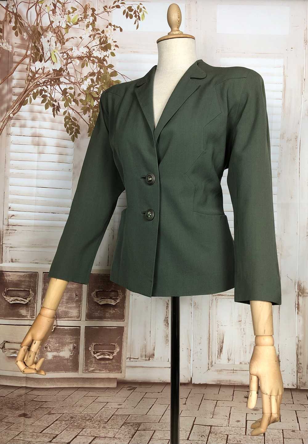Stunning Original 1940s Vintage Sage Green Blazer… - image 5