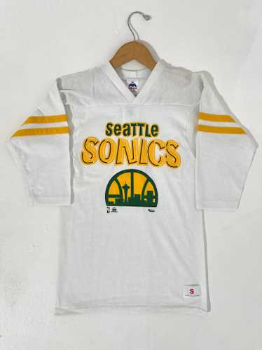 Vintage 90s Seattle Sonics caricatures NBA single stitch T-shirt. Made in  the USA. Large