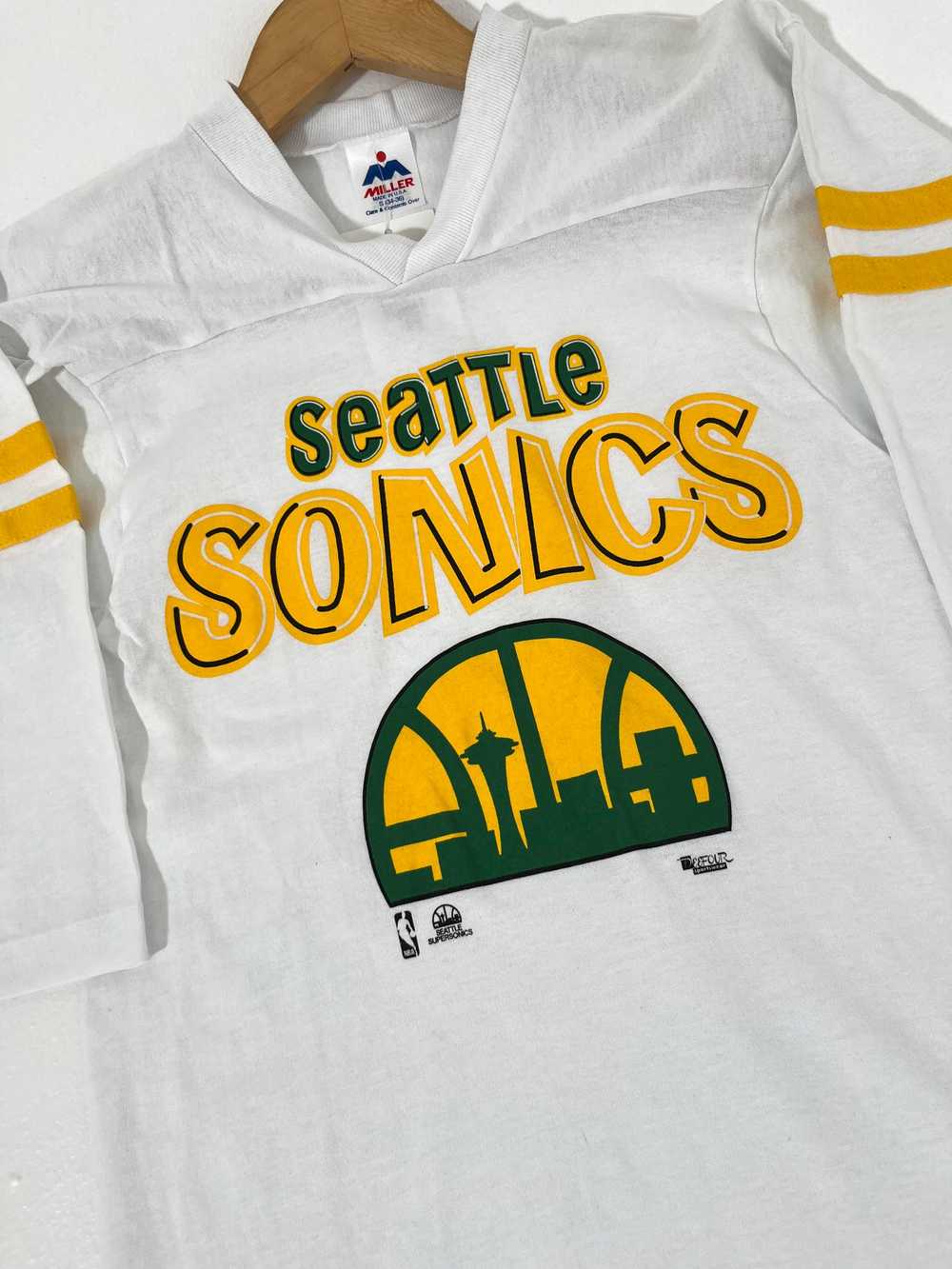 Vintage 1980s Seattle Super Sonics 3/4 T-Shirt - image 2