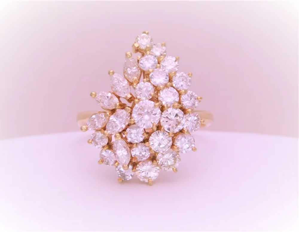 Vintage 18k Gold Diamond Cluster Ring - image 3