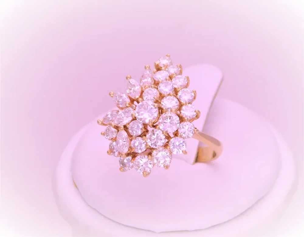 Vintage 18k Gold Diamond Cluster Ring - image 5