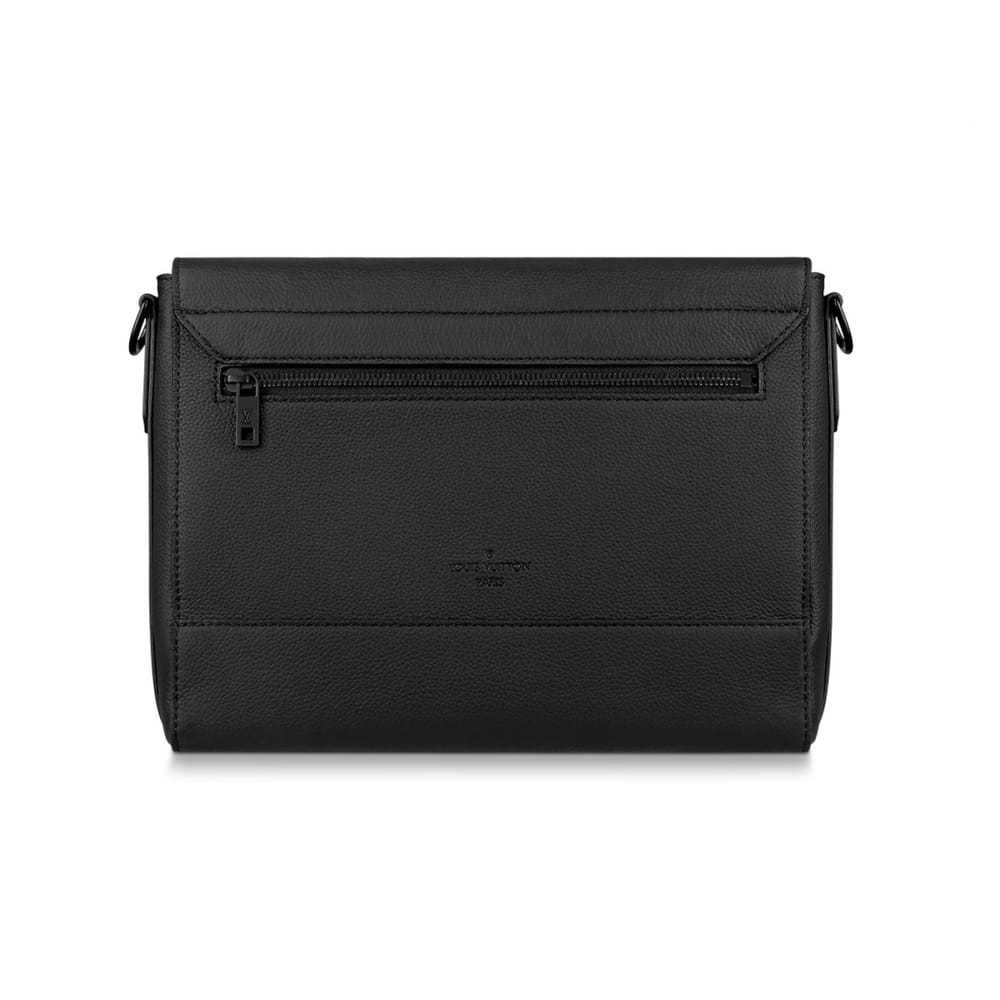Louis Vuitton District leather handbag - image 5