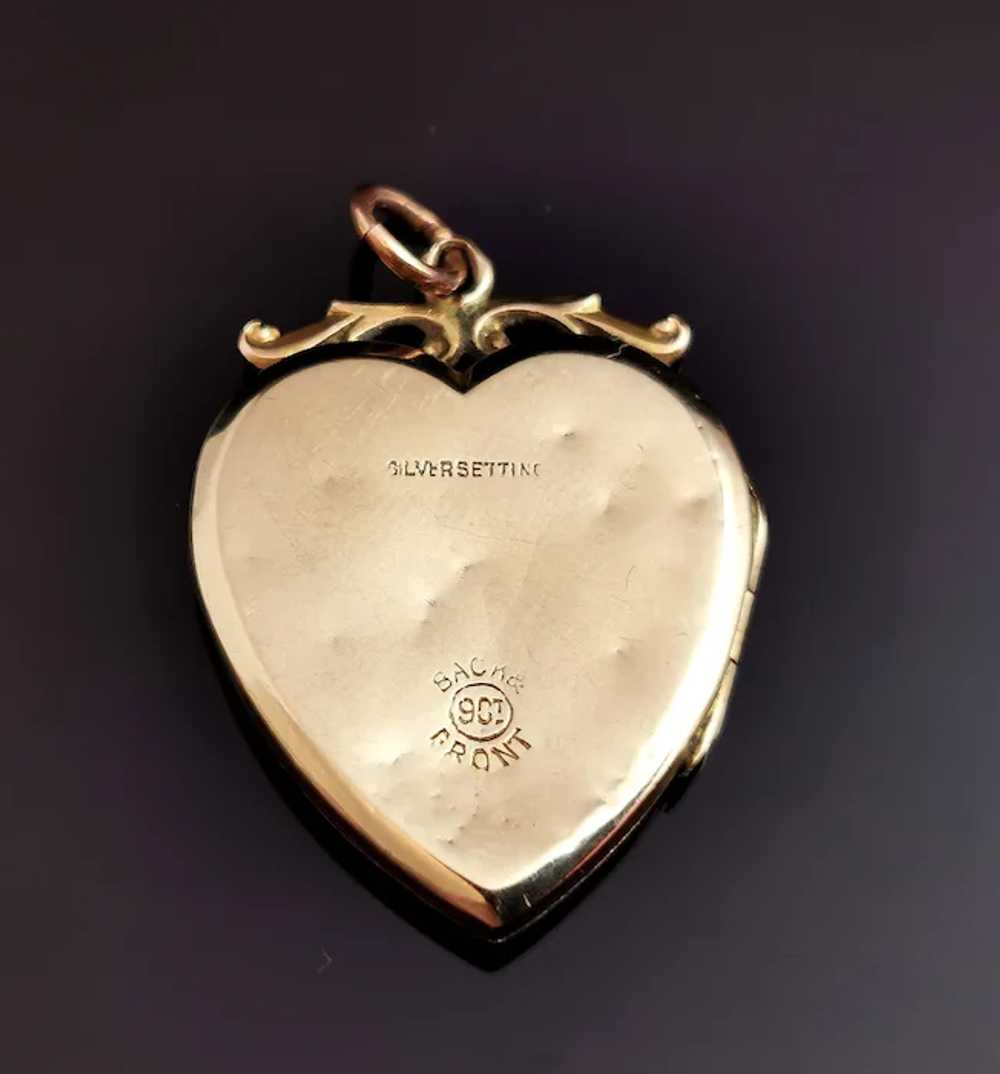 Antique Heart shaped locket, 9k gold front and ba… - image 11