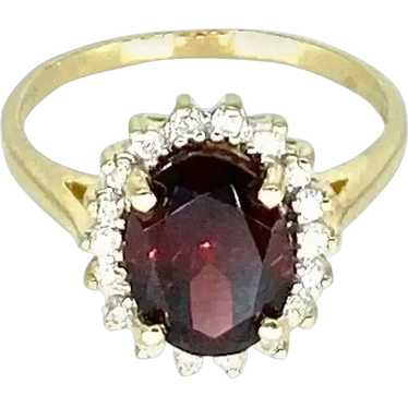 Vintage 2.50 Carat Garnet & Diamonds Cluster Ring - image 1
