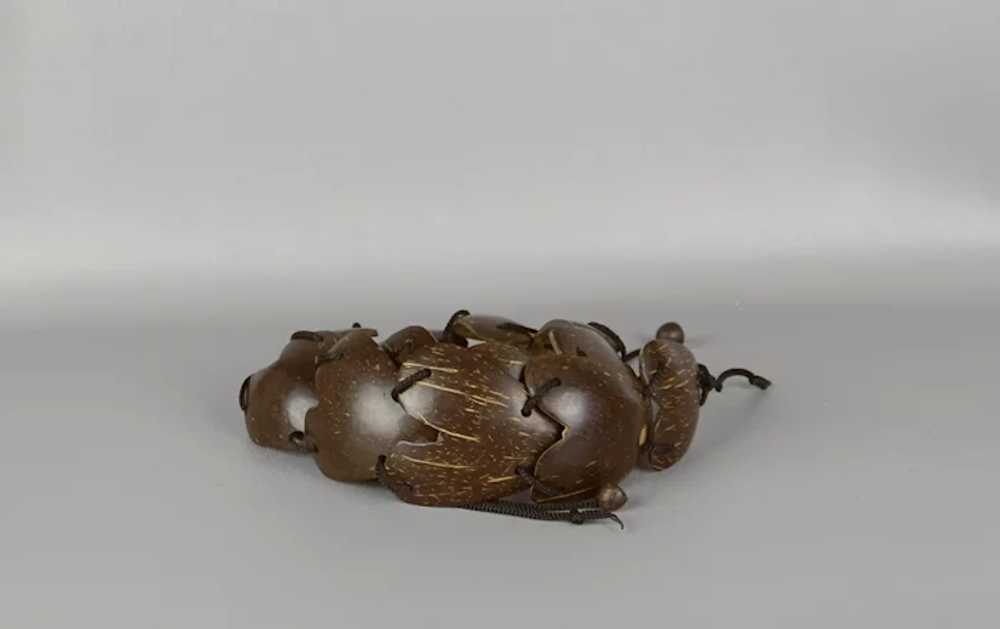 Vtg Handmade Coconut Shell Heartshaped Belt - image 5