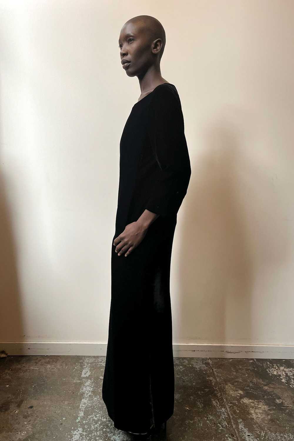 Yves Saint Laurent Couture black velvet gown - image 3
