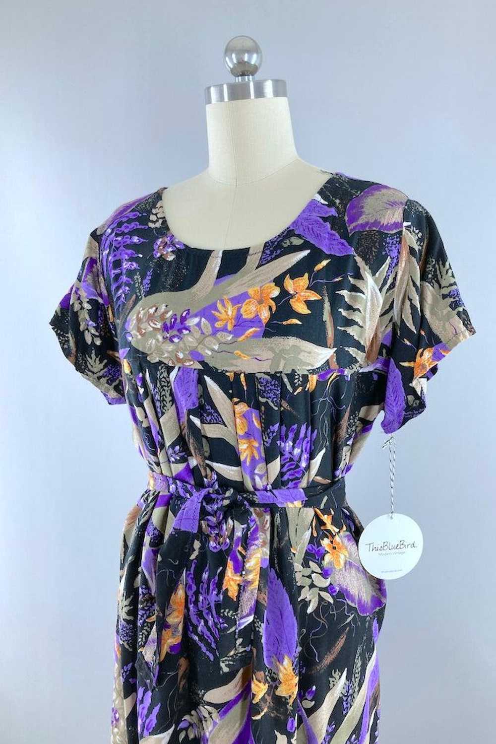 Vintage Black & Purple Hawaiian Aloha Dress - image 2