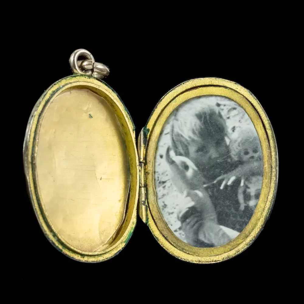 Antique Victorian Forget Me Not Locket 9ct Gold B… - image 6