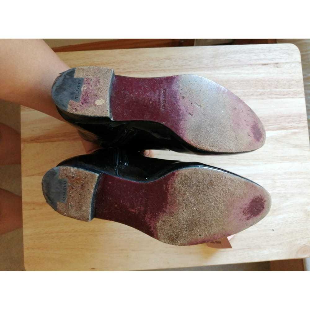 miu miu patent leather boots