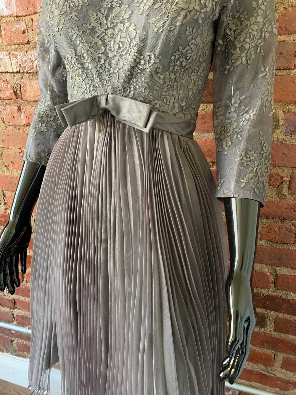 50s Loretta Topping Lace Pleated Dress - image 3