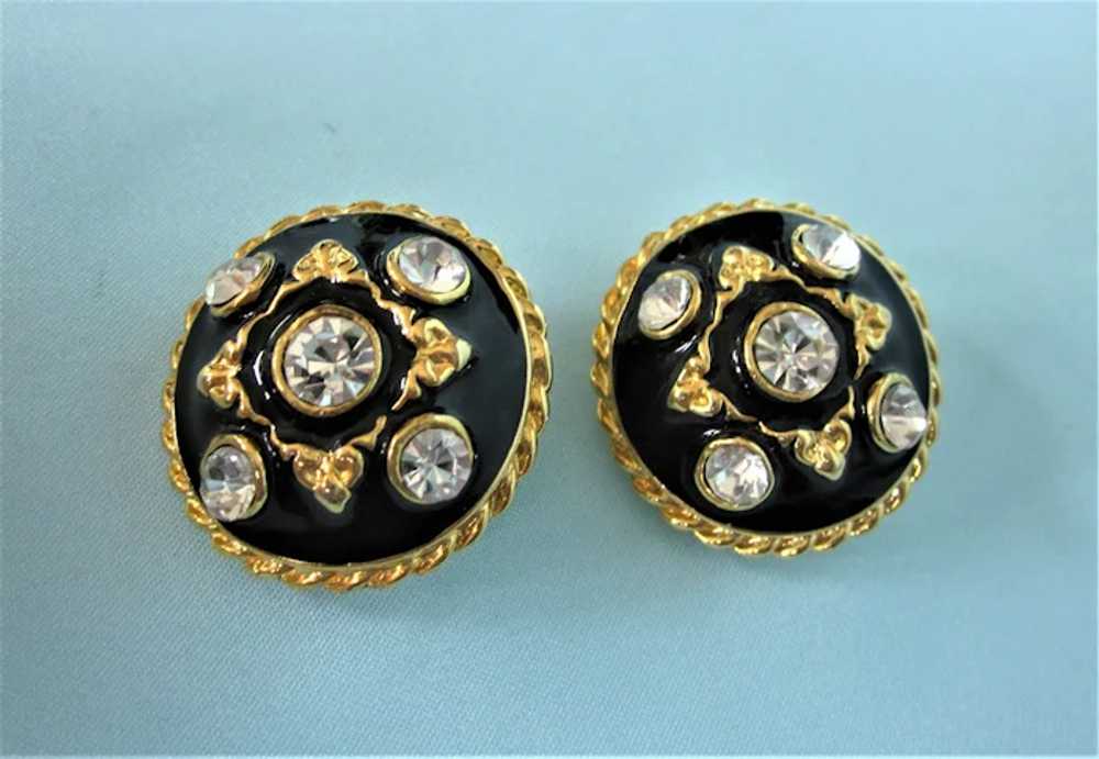 1980's Runway Black Enamel Goldtone Clip Earrings… - image 3