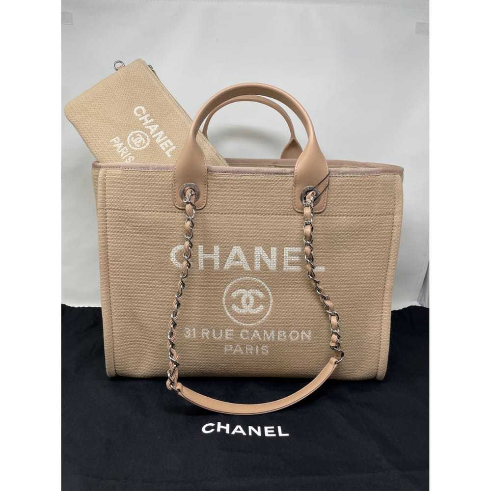 Chanel Deauville leather tote - image 5
