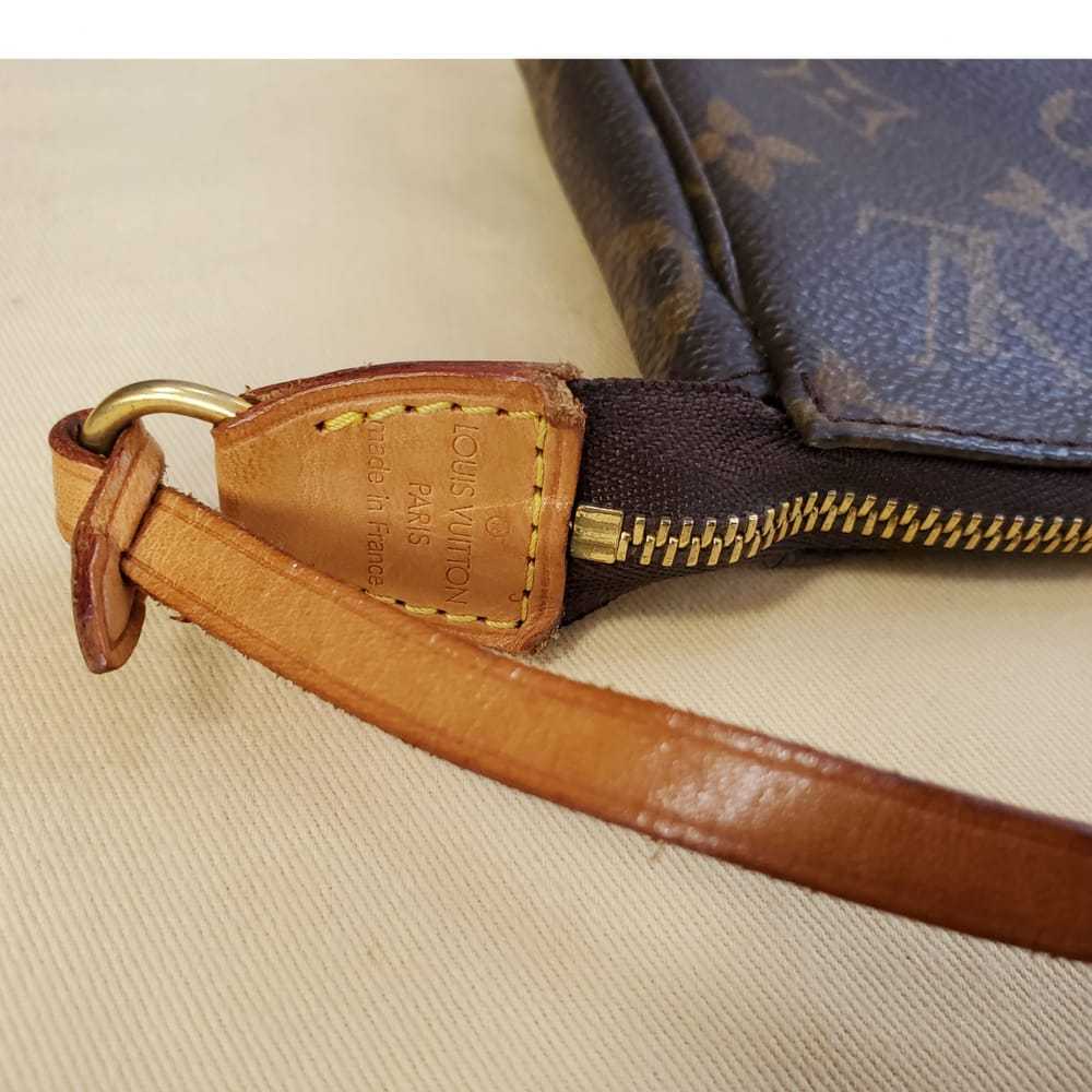 Louis Vuitton Pochette Accessoire cloth handbag - image 10