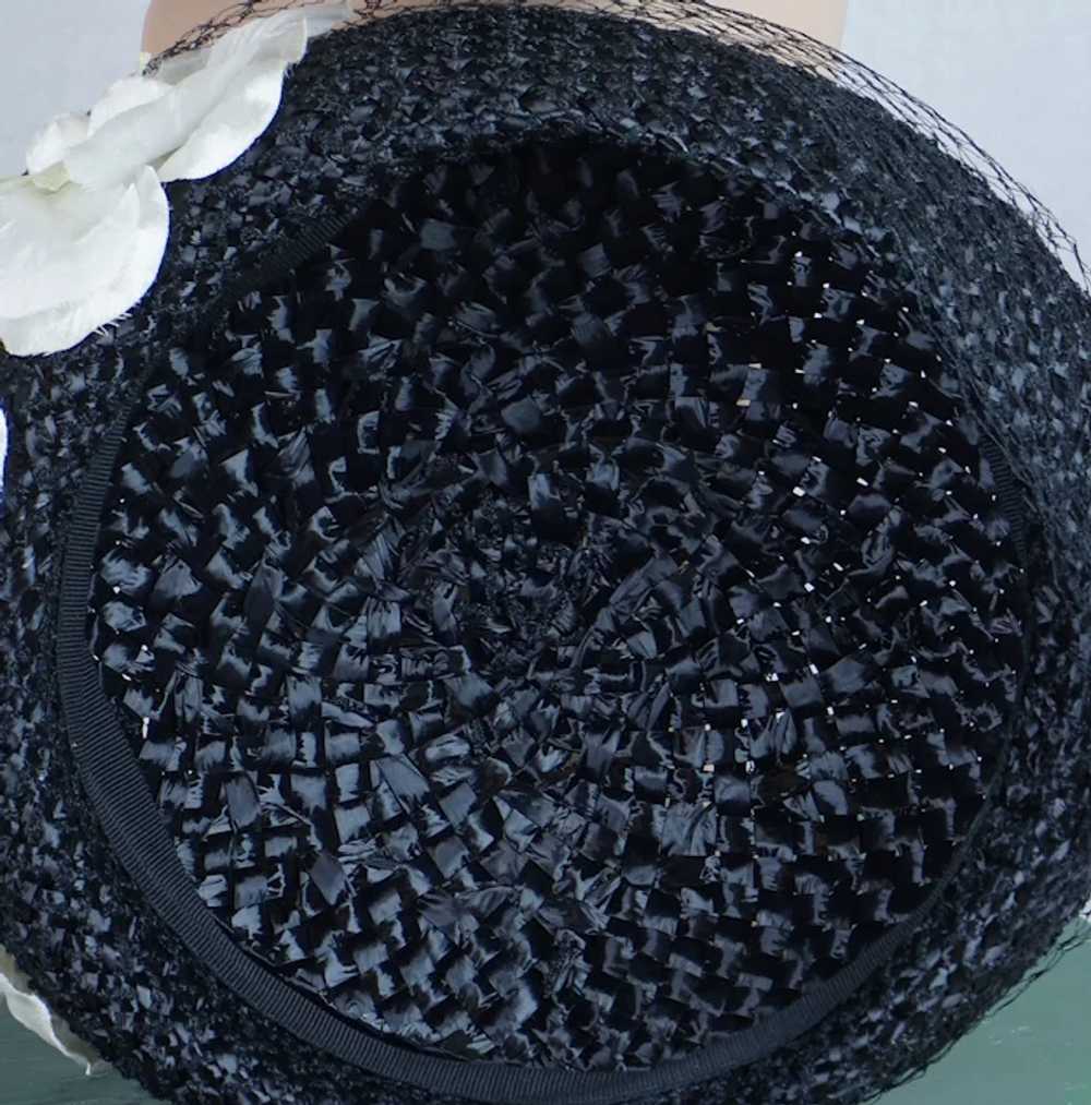 50s Black Straw Pillbox Hat w/ White Silk Florals - image 7