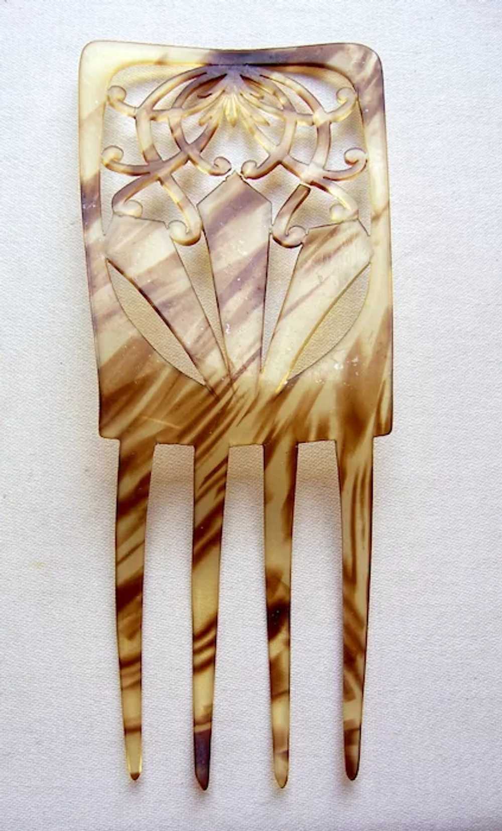 A Spanish style faux shell hair comb from the lat… - image 3