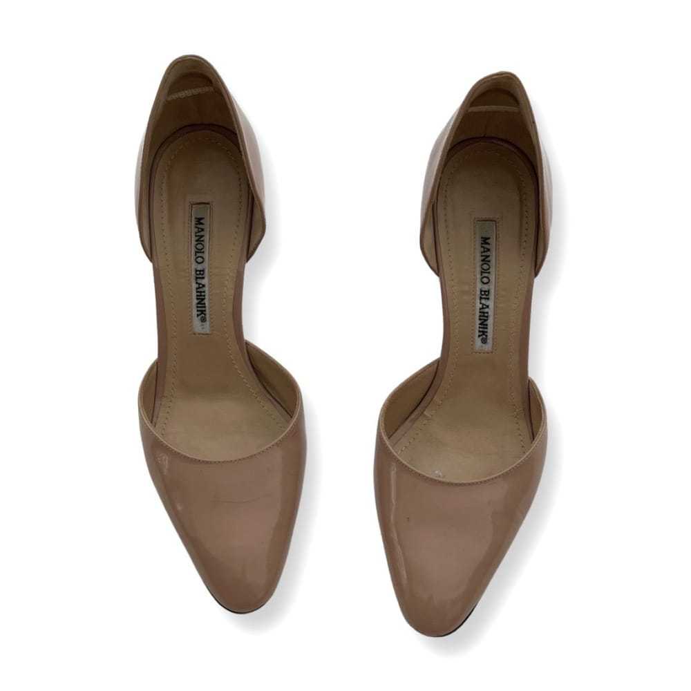 Manolo Blahnik Patent leather heels - image 3