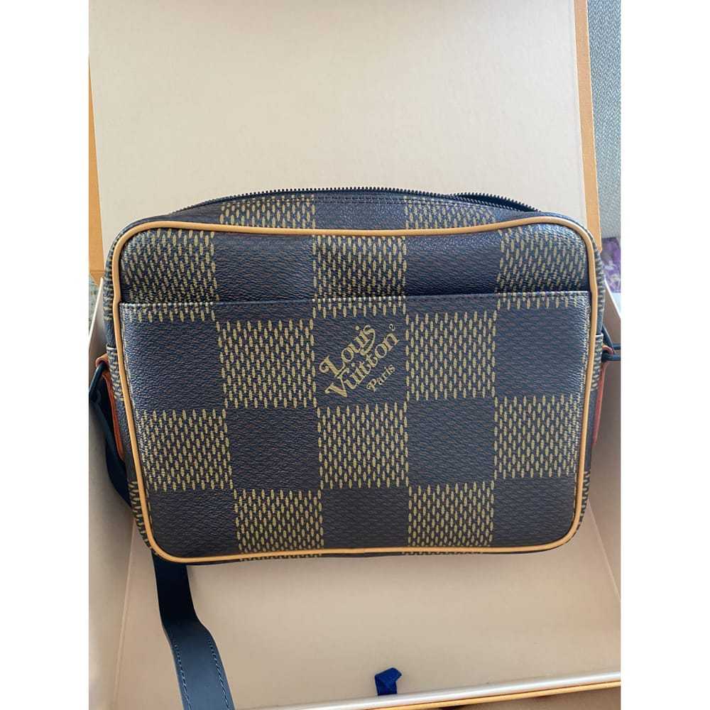 Louis Vuitton Nile leather crossbody bag - image 3