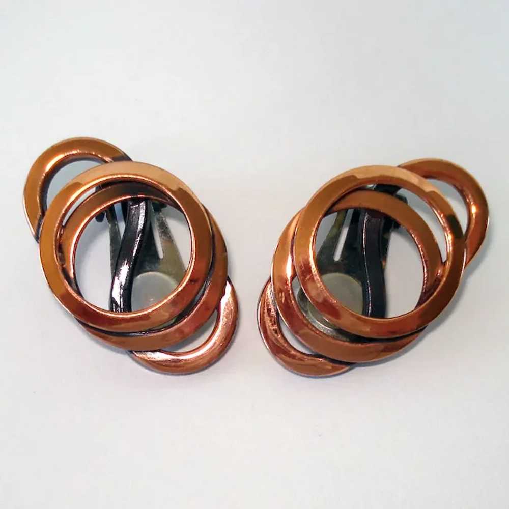 Layered Rings Modernist Copper Clip Earrings - image 2