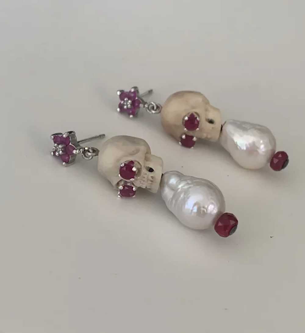 Diamond, Ruby, Cultured Pearl skulls - image 2