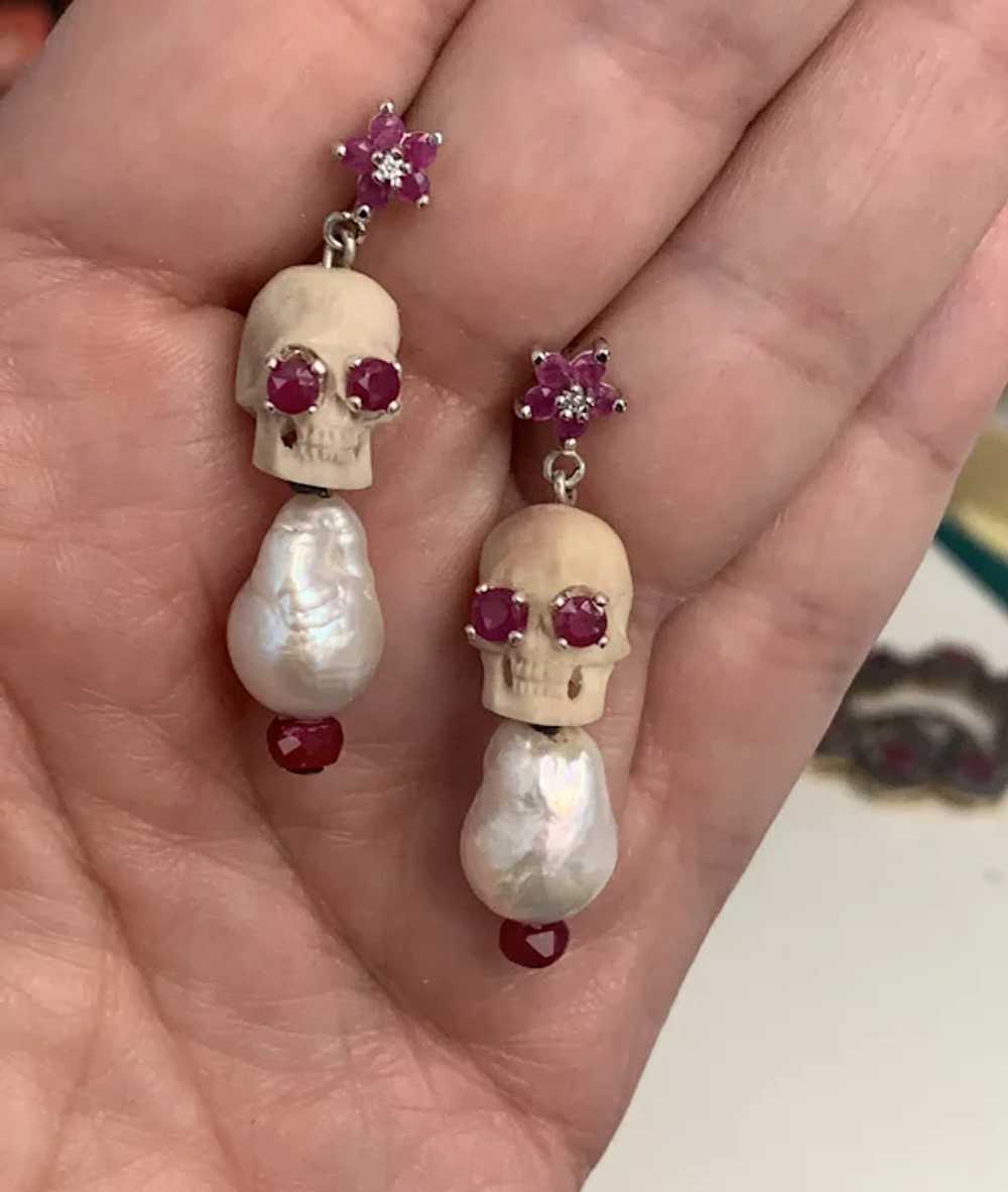 Diamond, Ruby, Cultured Pearl skulls - image 6