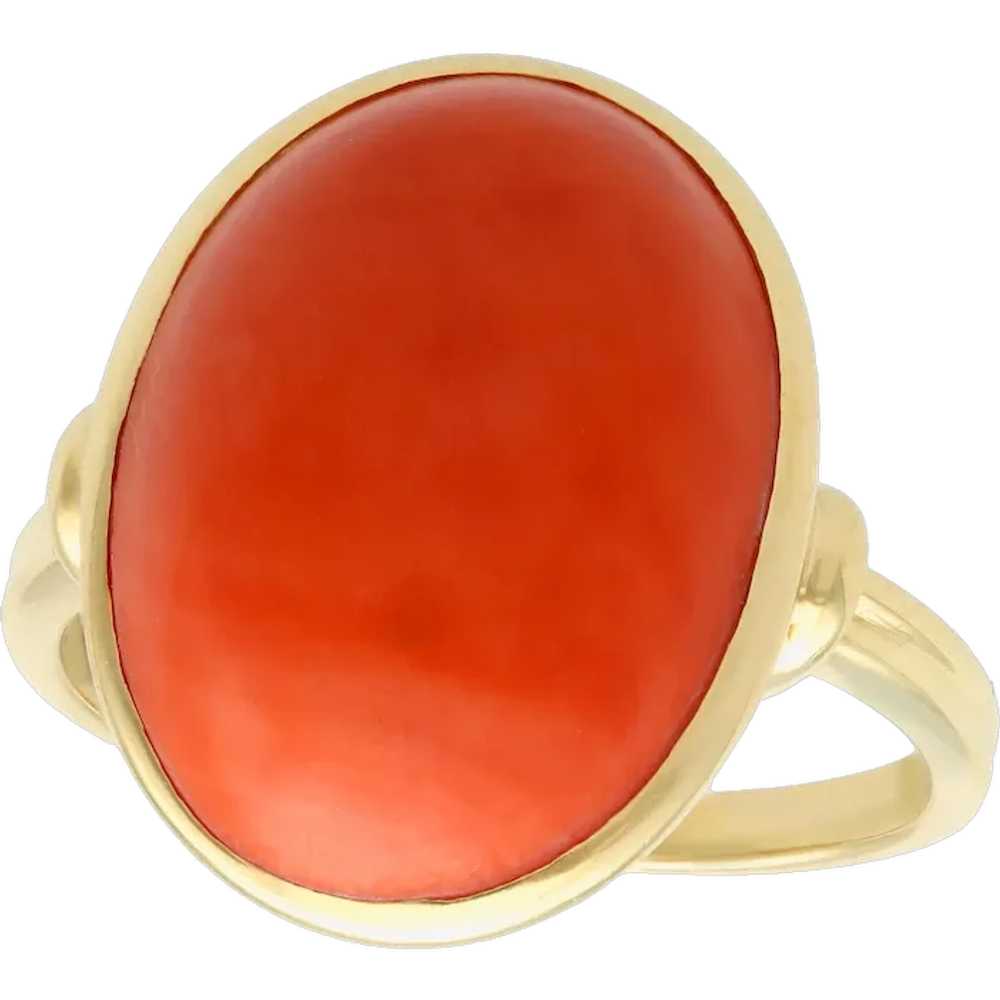 Vintage 13.20 Coral and 14ct Yellow Gold Ring - image 1