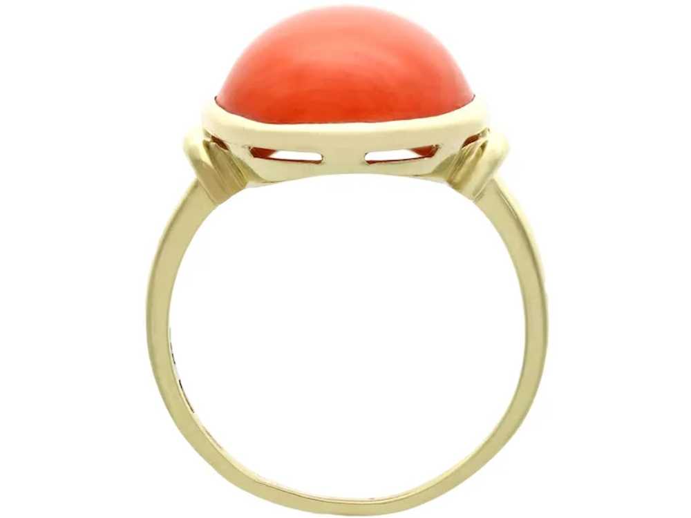 Vintage 13.20 Coral and 14ct Yellow Gold Ring - image 3