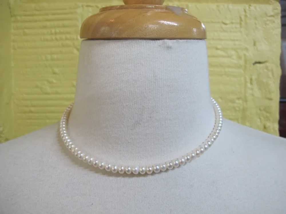 CLASSIC Fresh Water PEARL 17" Necklace with 14k G… - image 4