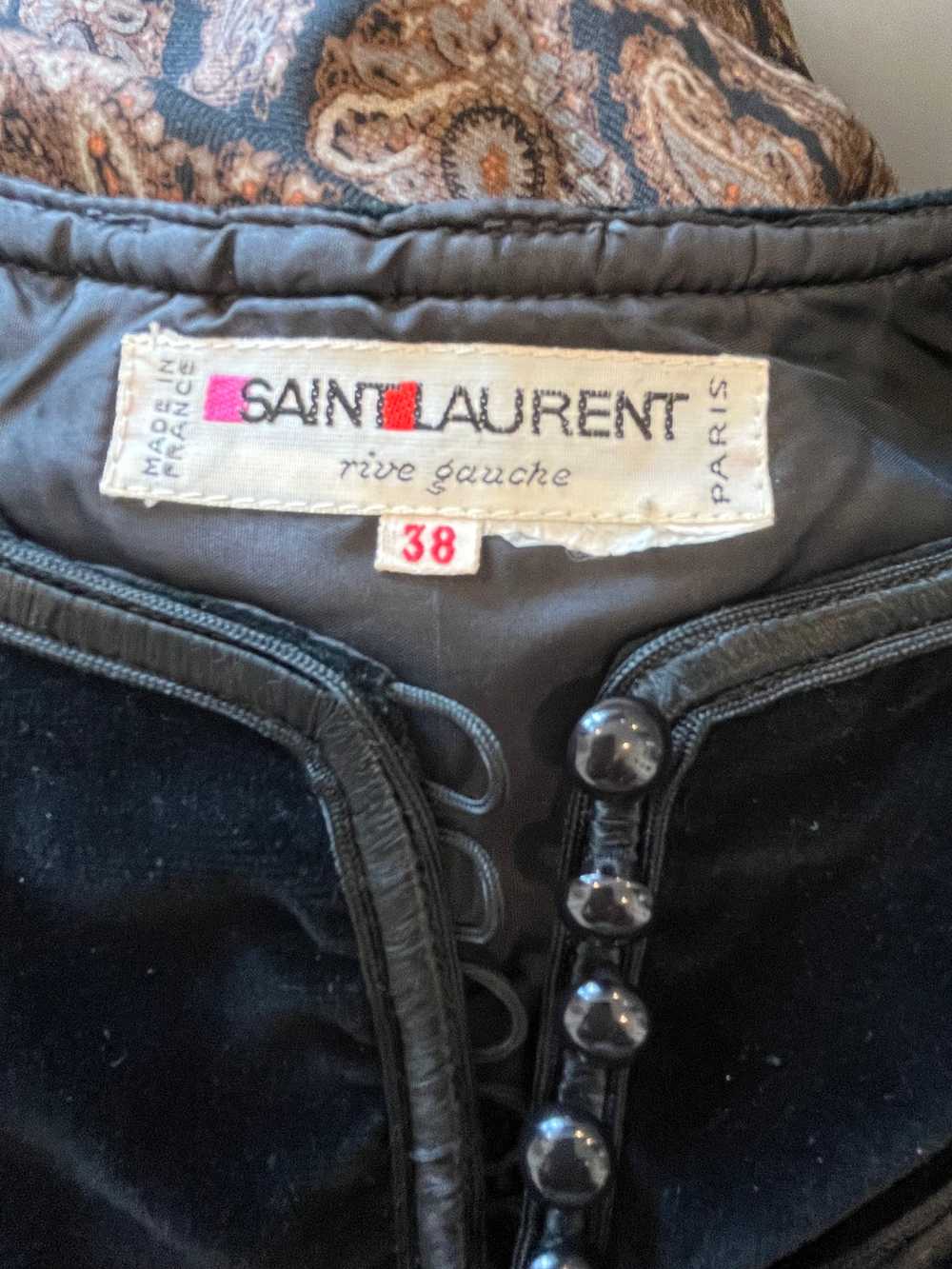 Vintage Yves Saint Laurent Fall/Winter Paisley Wo… - image 7