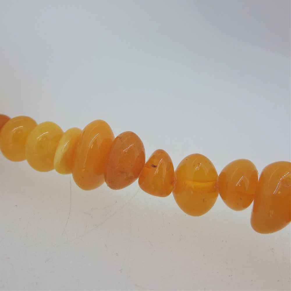 Vintage Honey Baltic Amber Beaded Necklace Screw … - image 2