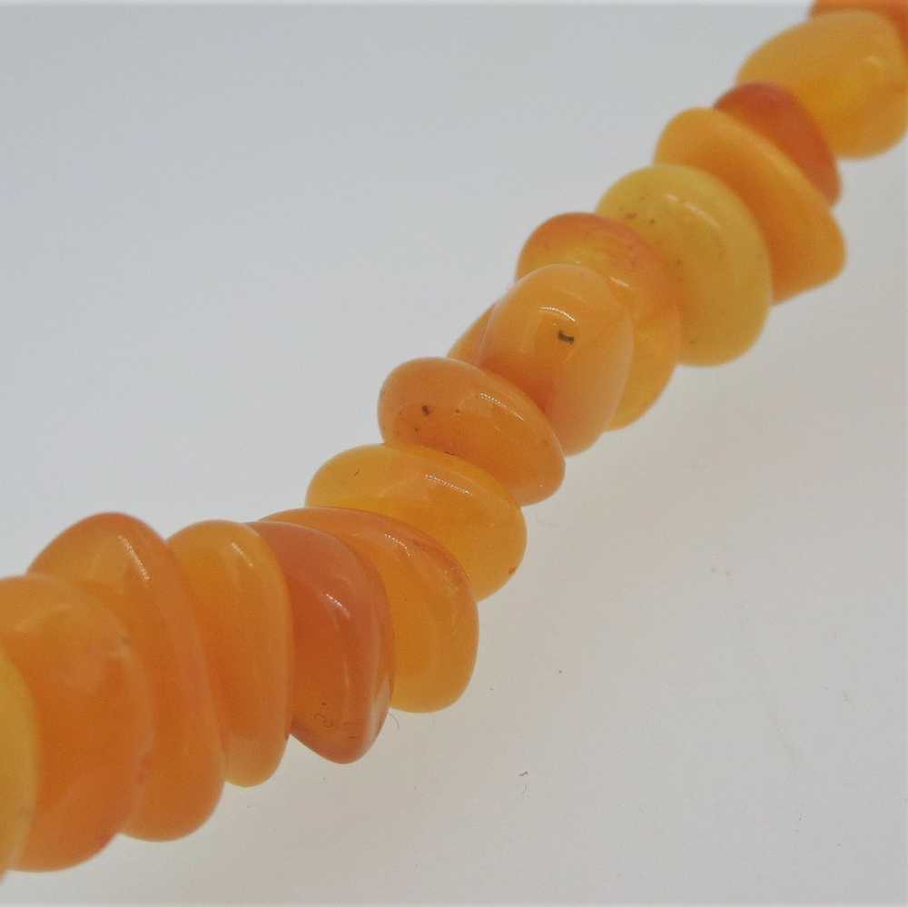 Vintage Honey Baltic Amber Beaded Necklace Screw … - image 3