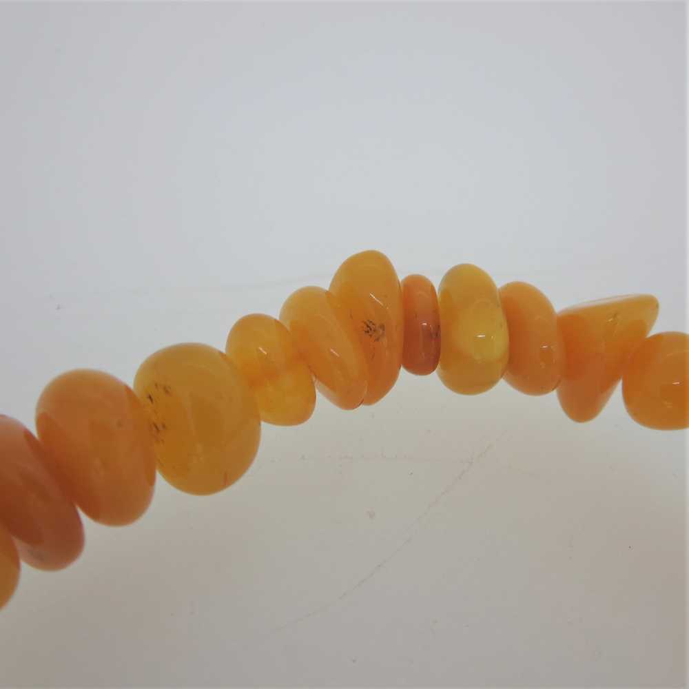 Vintage Honey Baltic Amber Beaded Necklace Screw … - image 4