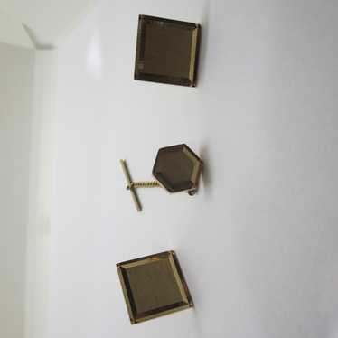 Square Gold tone Cufflinks and Tie tack - image 1