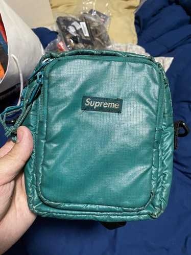 Supremeボディバッグ　BOXロゴ Supreme シュプリーム 20SS Waist Bag Red BOX LOGO ボックス