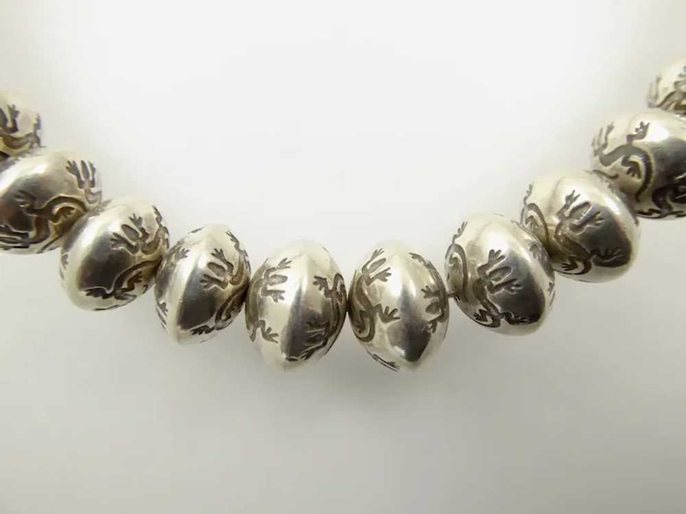 Rare Navajo Pearls with Stamped Lizards - image 3