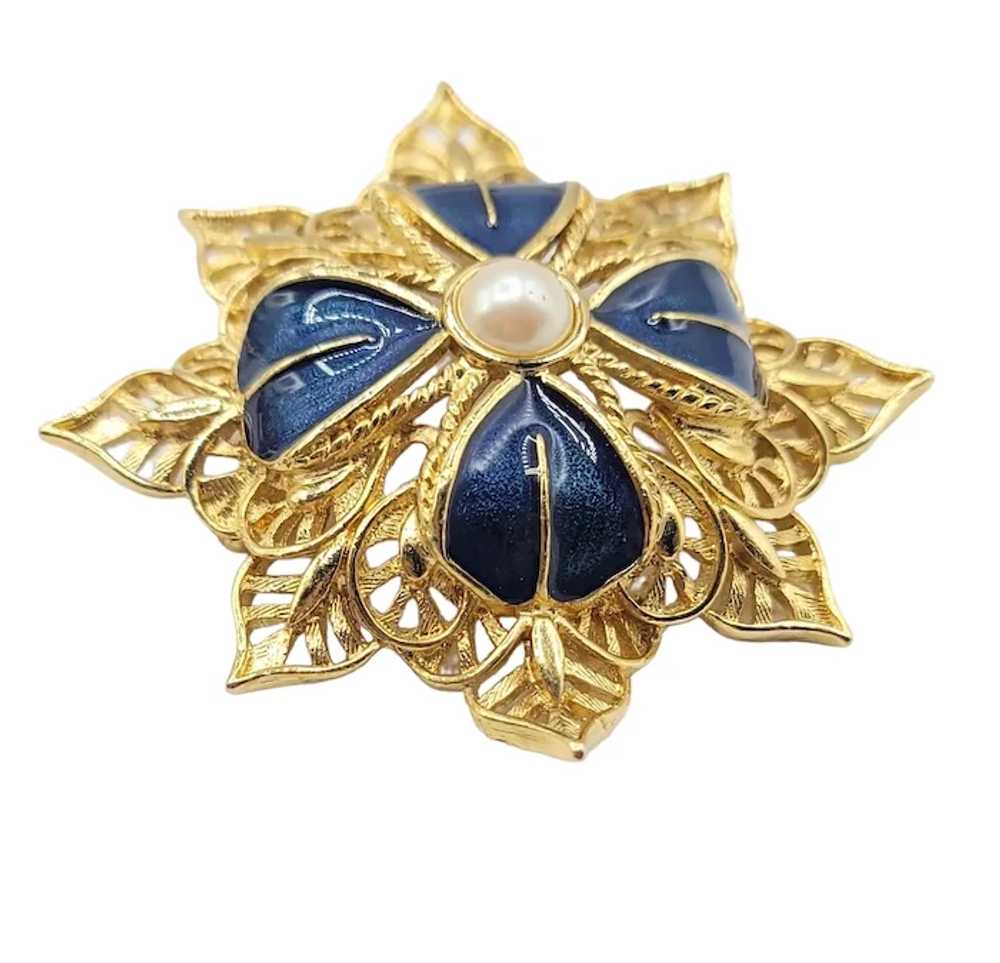 Monet Gold Tone Blue Enamel Pearl Filigree Maltes… - image 3