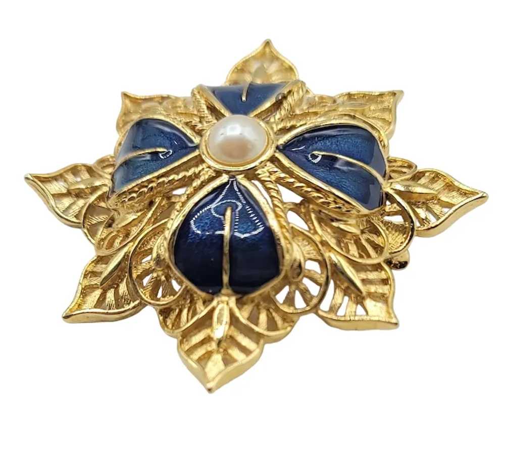 Monet Gold Tone Blue Enamel Pearl Filigree Maltes… - image 4