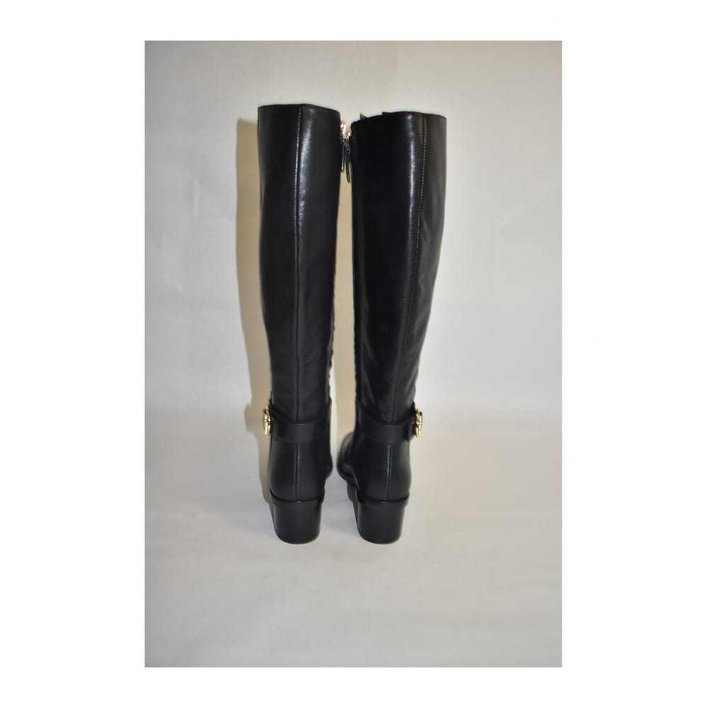 Tory Burch Leather boots - image 11