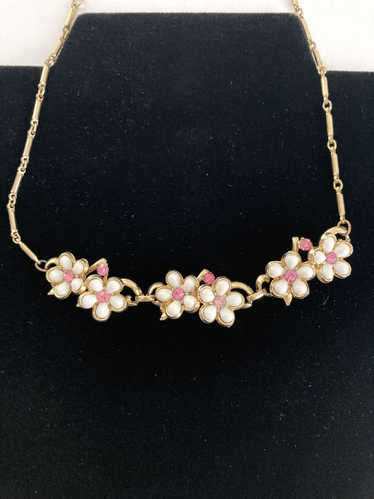 Vintage Coro Pink and White Flowered Choker Neckla
