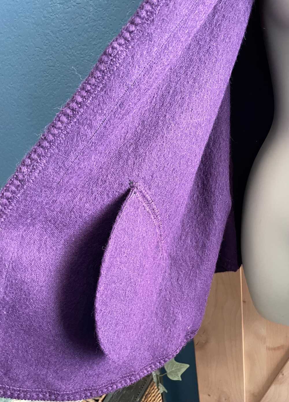 Classy & Posh Handmade 1960's Purple MON REPOS So… - image 8