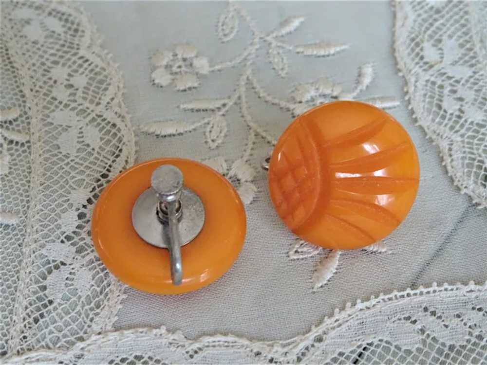 FABULOUS Bakelite Earrings,Pumpkin Orange Carved … - image 3