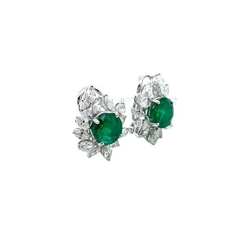 18K White Gold Emerald and Diamond Earring - image 4