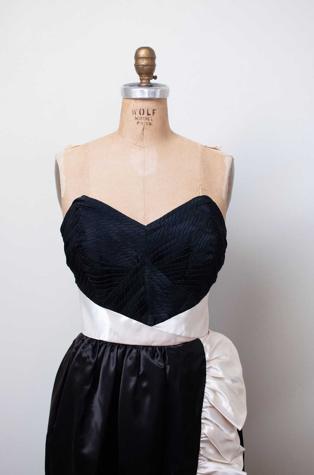 1970s Ruffled Satin Gown - image 3