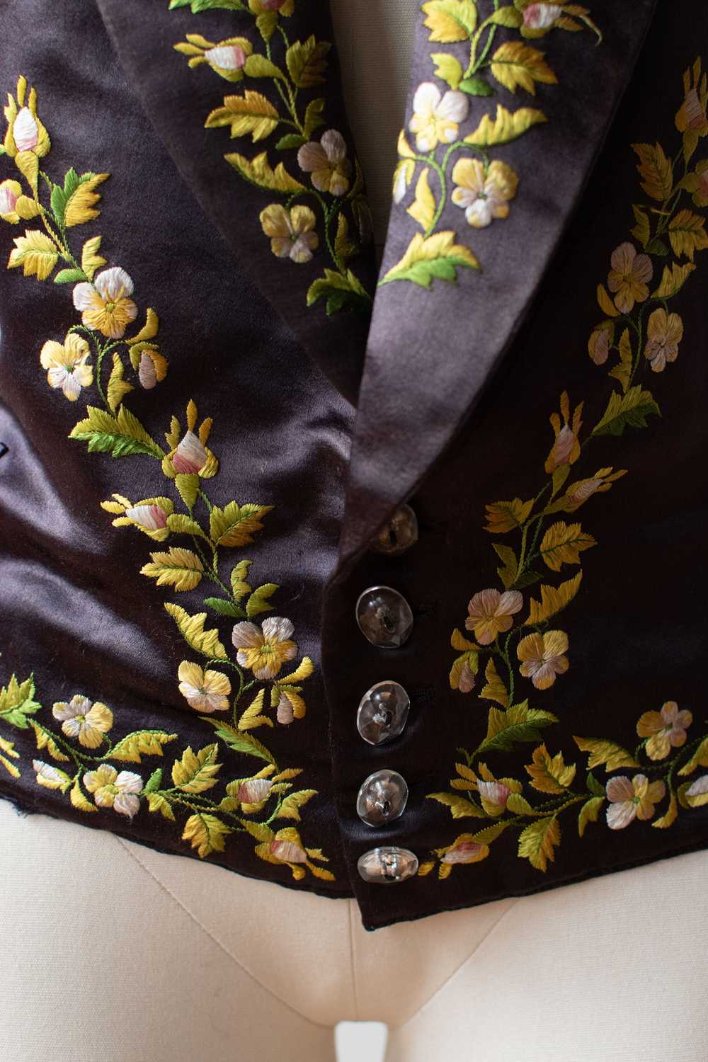 Antique Embroidered Silk Vest - image 3