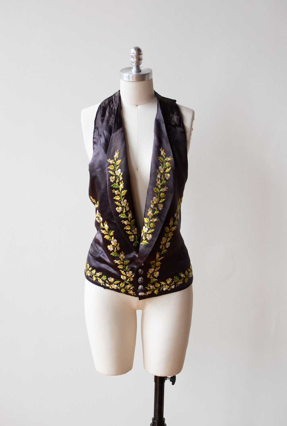 Antique Embroidered Silk Vest - image 4