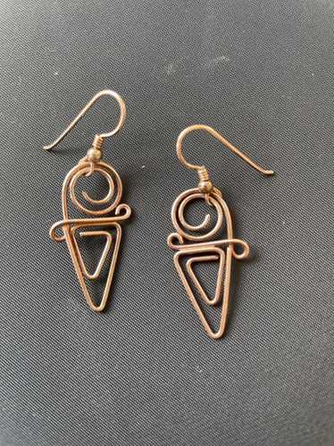 Handmade VTG abstract bent-wire earrings