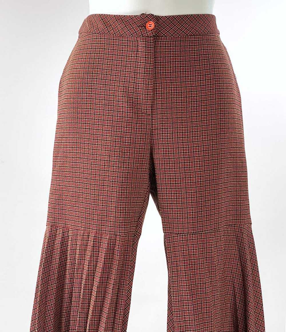 Vintage 70s Women's Pants Bell Bottom Accordian P… - image 2
