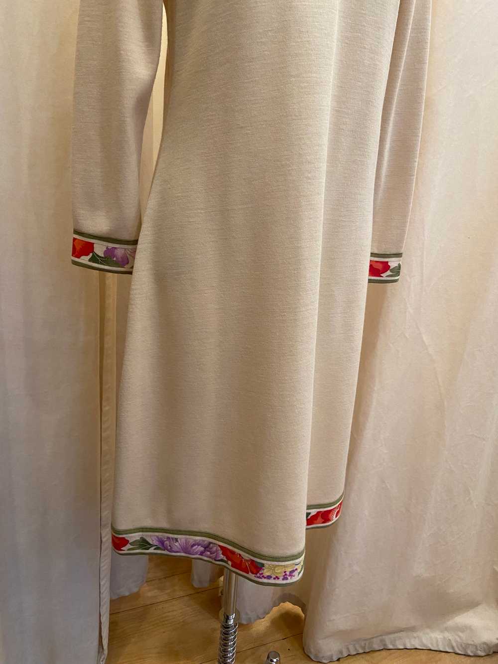 RARE vintage Leonard cream midi dress with floral… - image 4