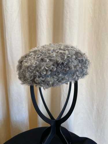 Vintage grey curly cap - image 1